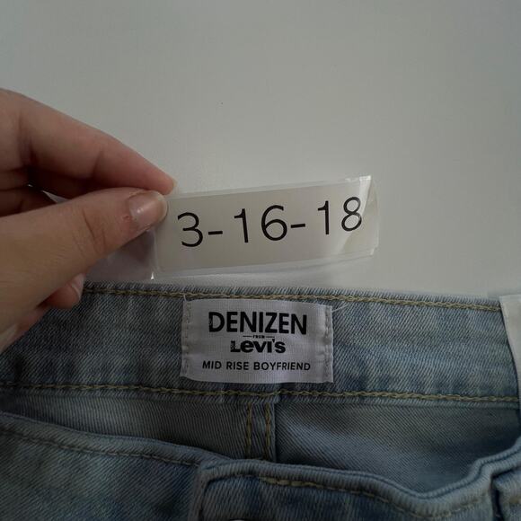 Denizen Levis Jeans Womens 8 Mid Rise Boyfriend Distressed Denim Pants - Picture 8 of 8